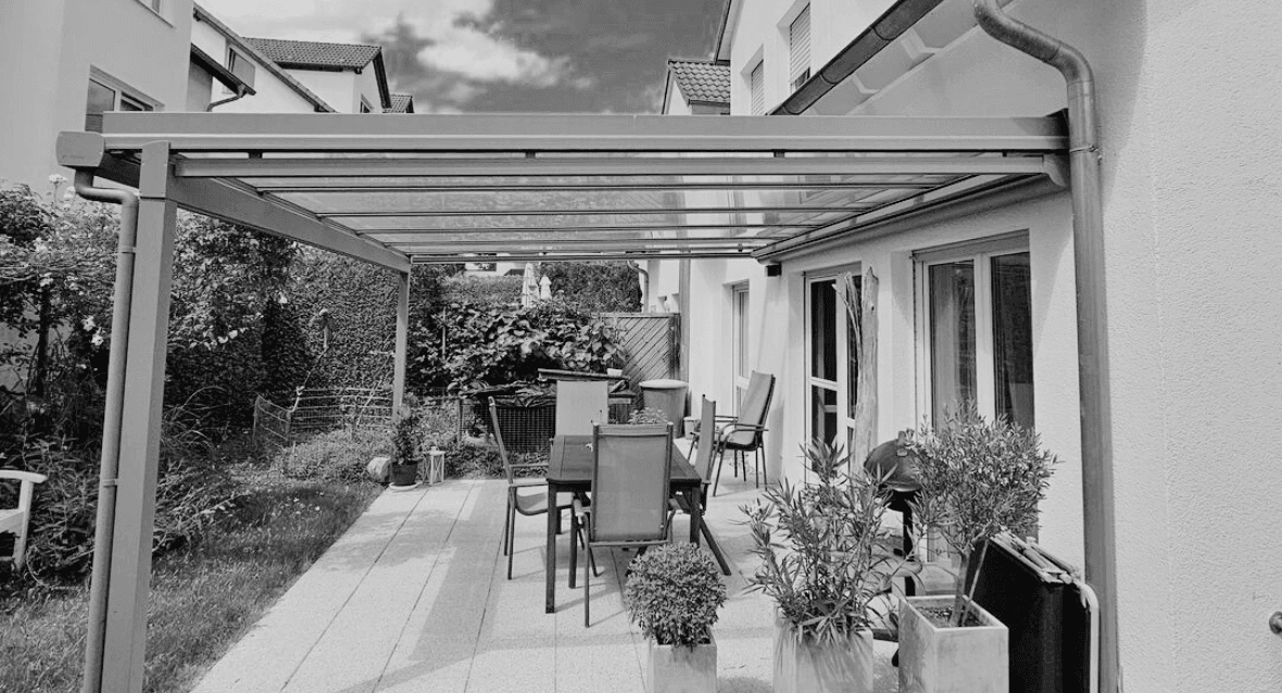 Terrassendachreinigung in Freiberg am Neckar